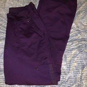 Healing hands yoga scrub purple